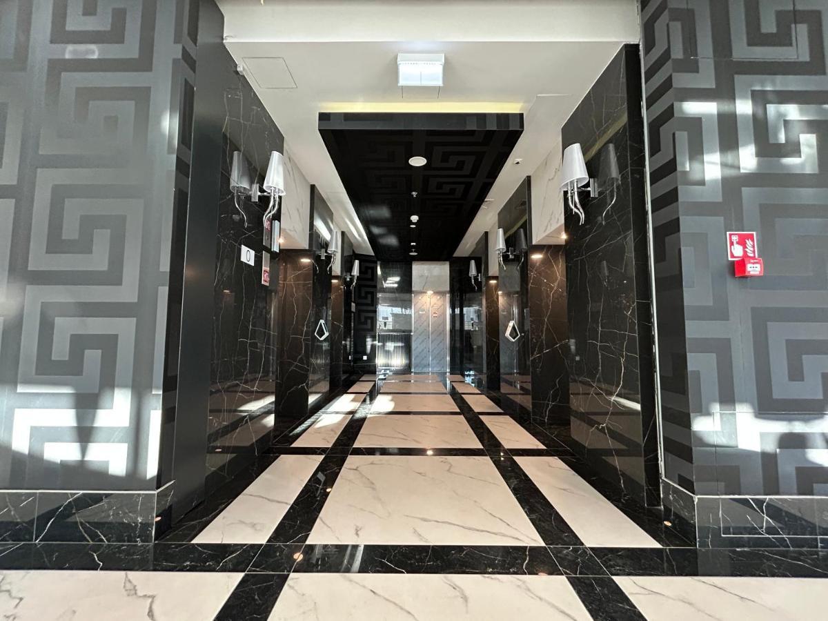 Hanza Tower Home4U 什切青 外观 照片