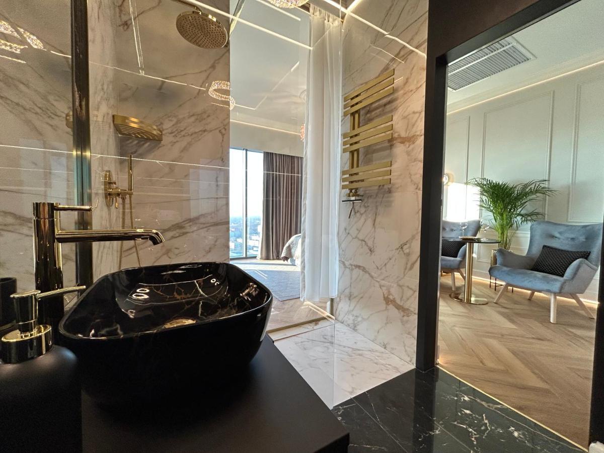 Hanza Tower Home4U 什切青 外观 照片