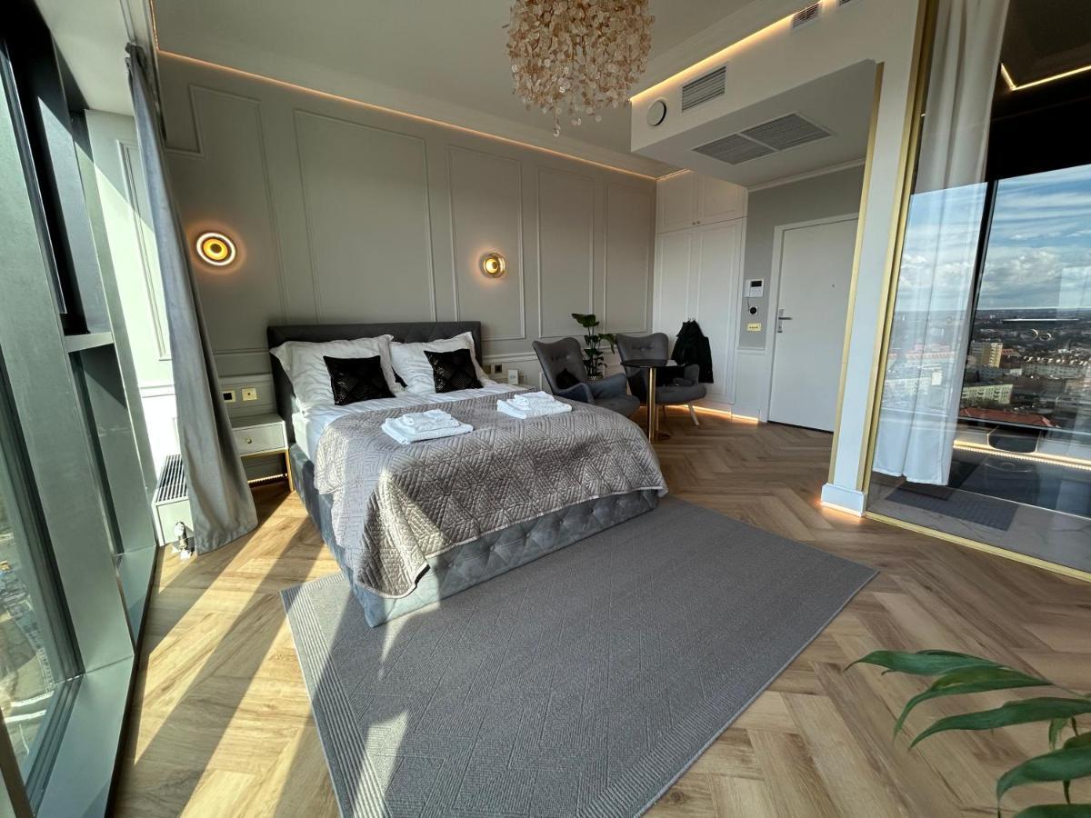 Hanza Tower Home4U 什切青 外观 照片